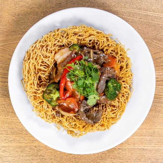 P.36 Special Fried Crispy Egg Noodle.